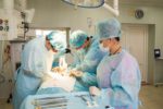 Онкологи Краснодара удалили успешно 35-сантиметровую опухоль 